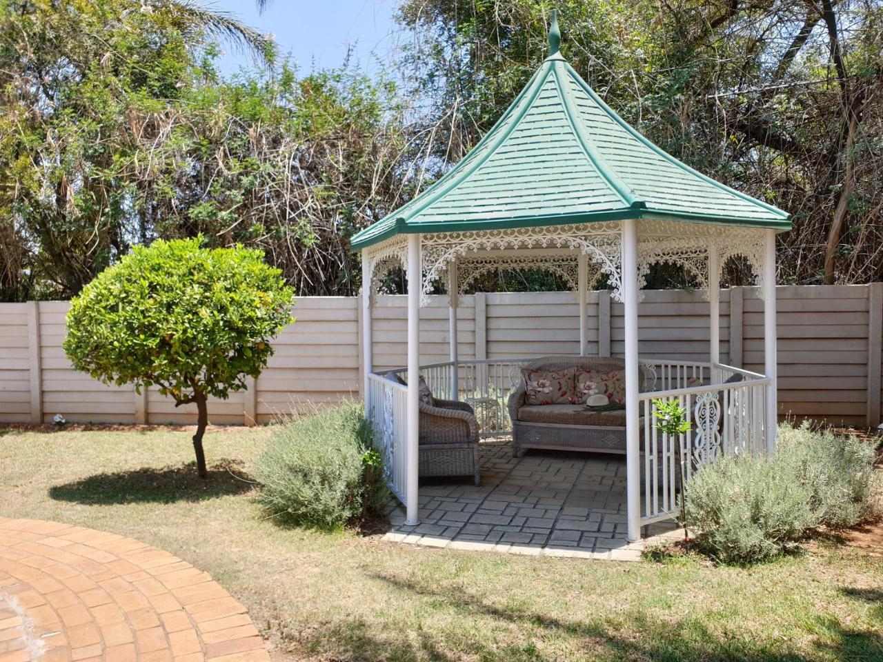 Nouveau Studios Pretoria Ngoại thất bức ảnh
